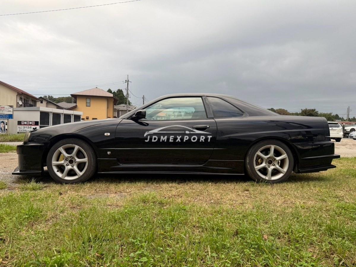 Nissan Skyline Coupe 1999 thumbnail 9