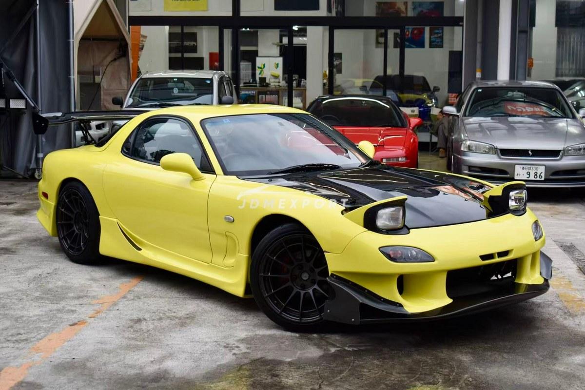 Mazda Efini RX-7 1996 thumbnail 3