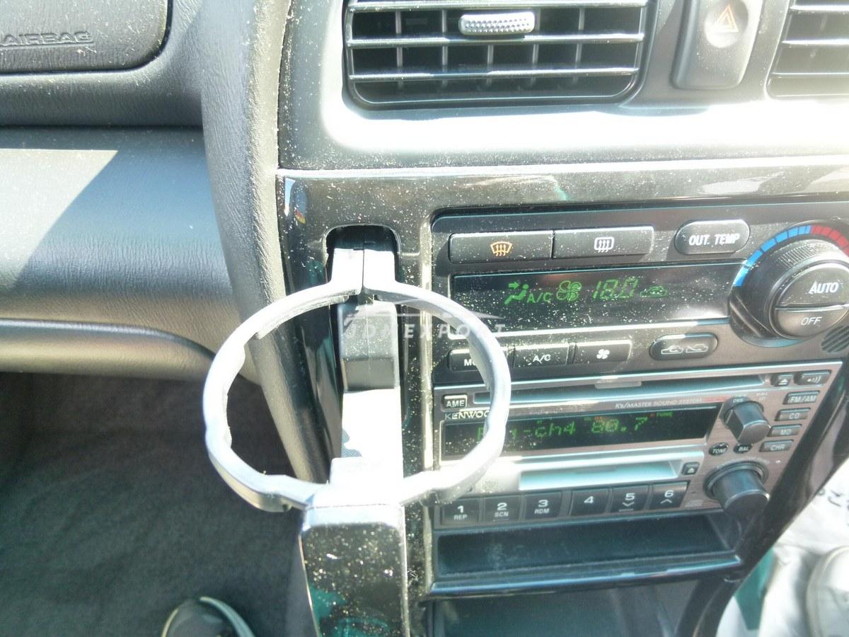 Subaru Legacy B4 2000 thumbnail 24