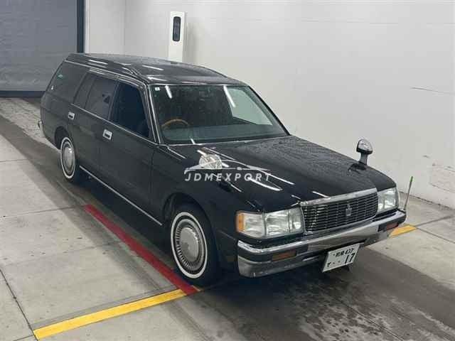 1999 Toyota Crown Van GS136V