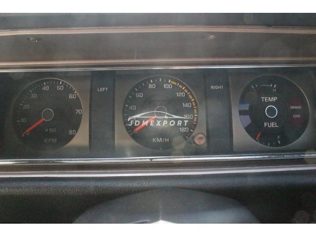 Nissan Laurel 1973 thumbnail 26