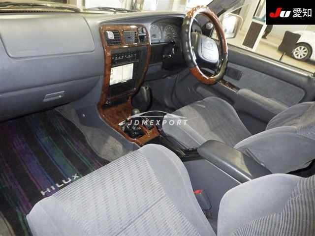 Toyota Hilux Surf 1996 thumbnail 4