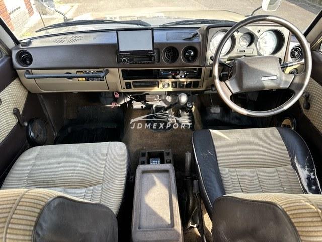 Toyota Land Cruiser 1985 thumbnail 5