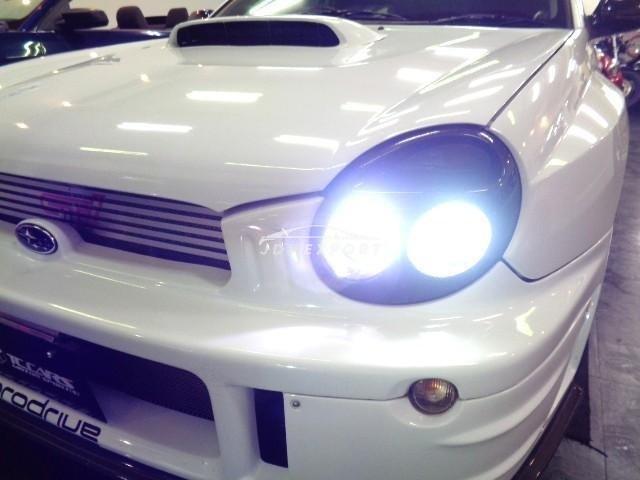 Subaru Impreza 2000 thumbnail 9