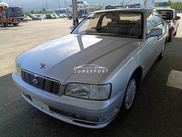 1996 Nissan Gloria Van PY33