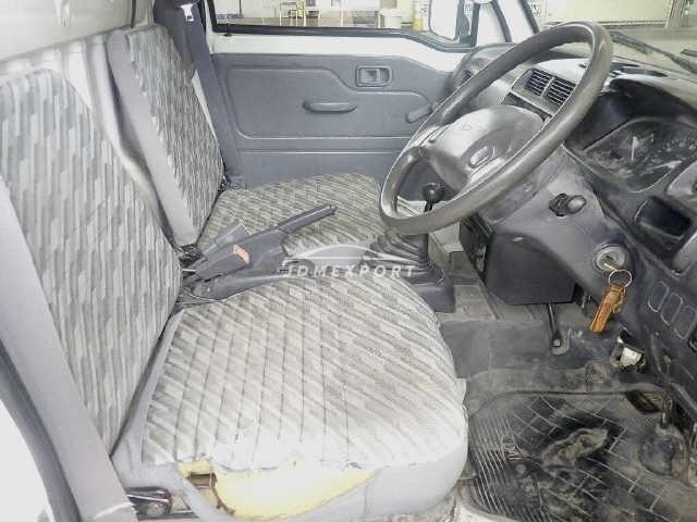 Daihatsu Hijet Truck 2001 thumbnail 4