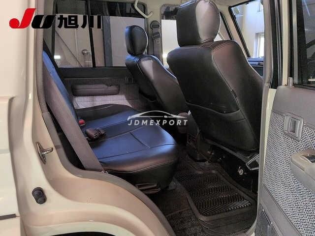 Toyota Land Cruiser 1994 thumbnail 10