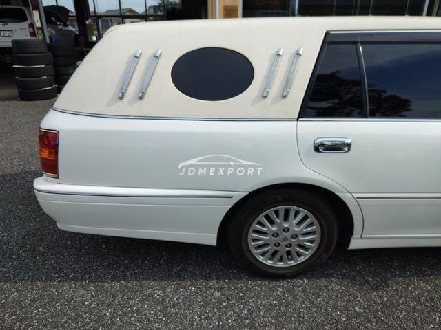 Toyota Crown Estate 2000 thumbnail 4