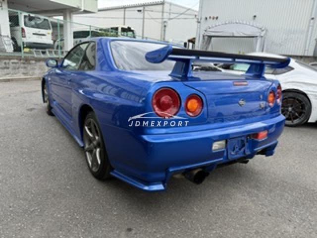 Nissan Skyline GT-R 1999 thumbnail 2