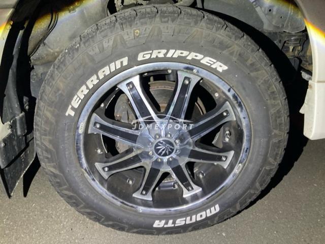 Toyota Land Cruiser 2001 thumbnail 8