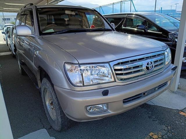 Toyota Land Cruiser 100 1998 thumbnail 4