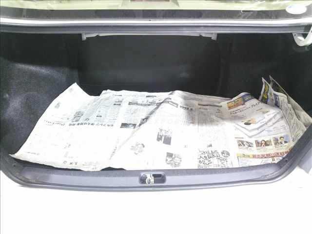 Toyota Platz 2002 thumbnail 8