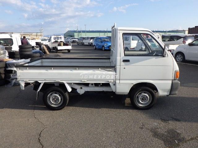 Daihatsu Hijet Truck 1992 thumbnail 3