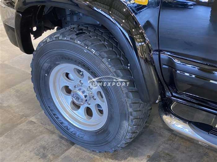Toyota Hilux Surf 2001 thumbnail 13