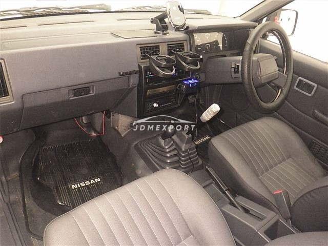 Nissan Datsun Pickup 1992 thumbnail 5