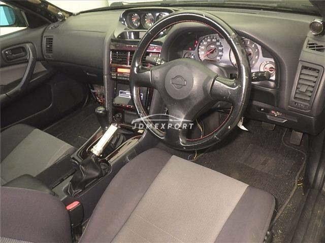Nissan Skyline 1999 thumbnail 4