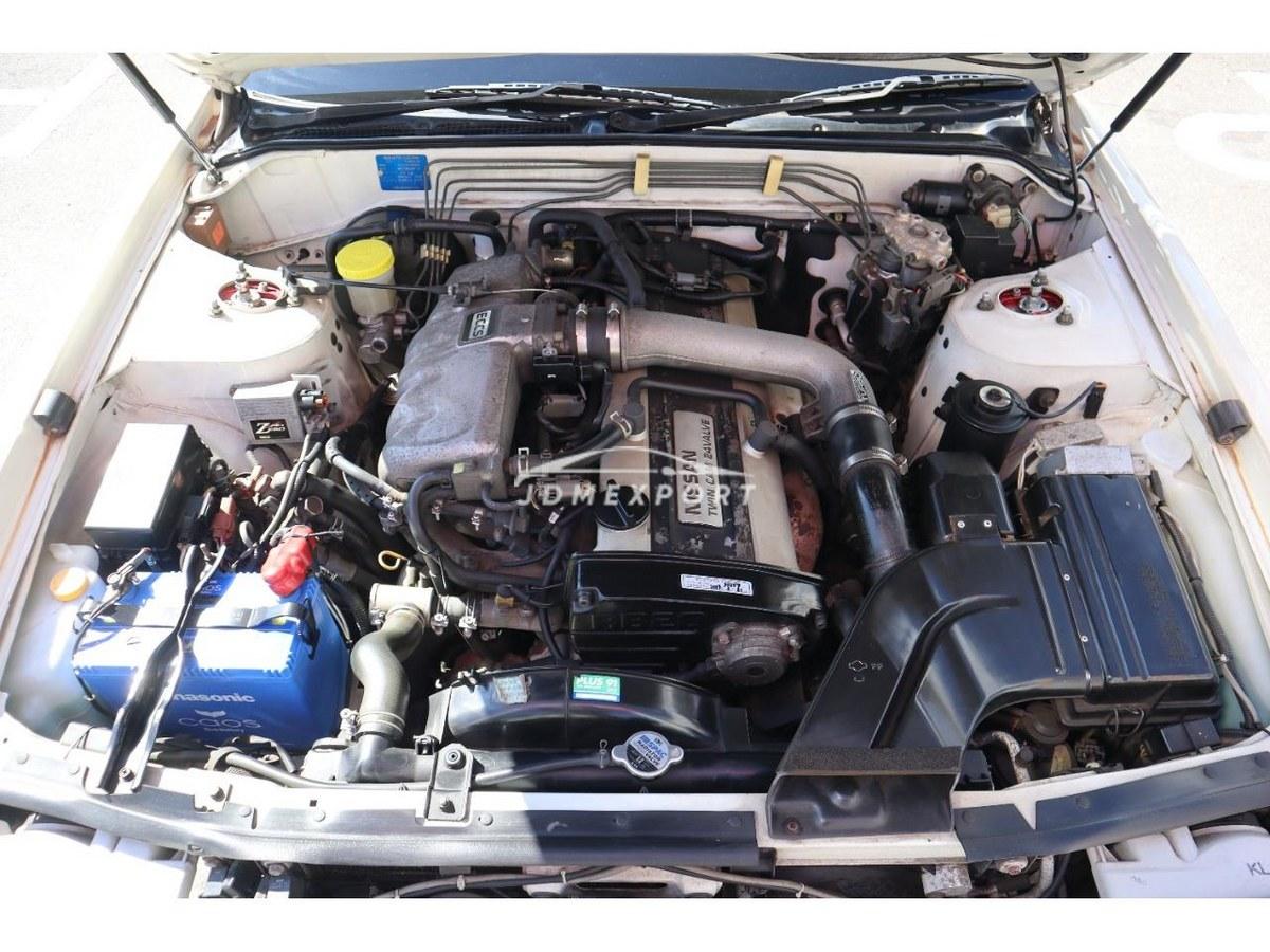 Nissan Laurel 1990 thumbnail 21