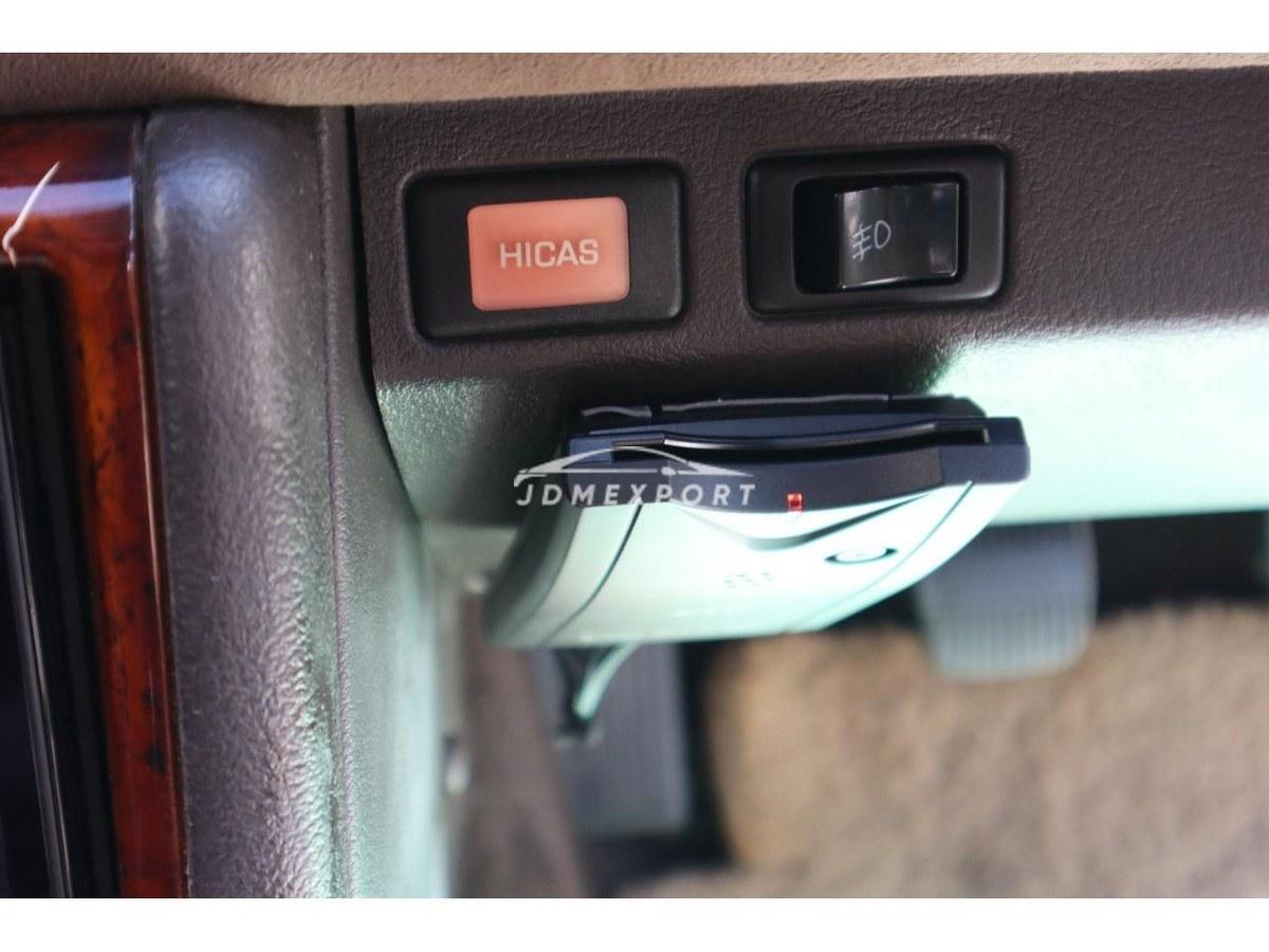Nissan Laurel 1990 thumbnail 36