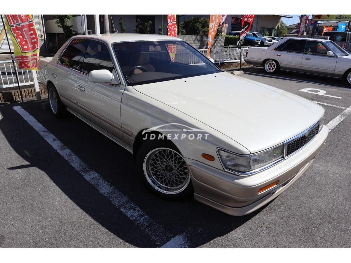 Nissan Laurel 1990 thumbnail 3
