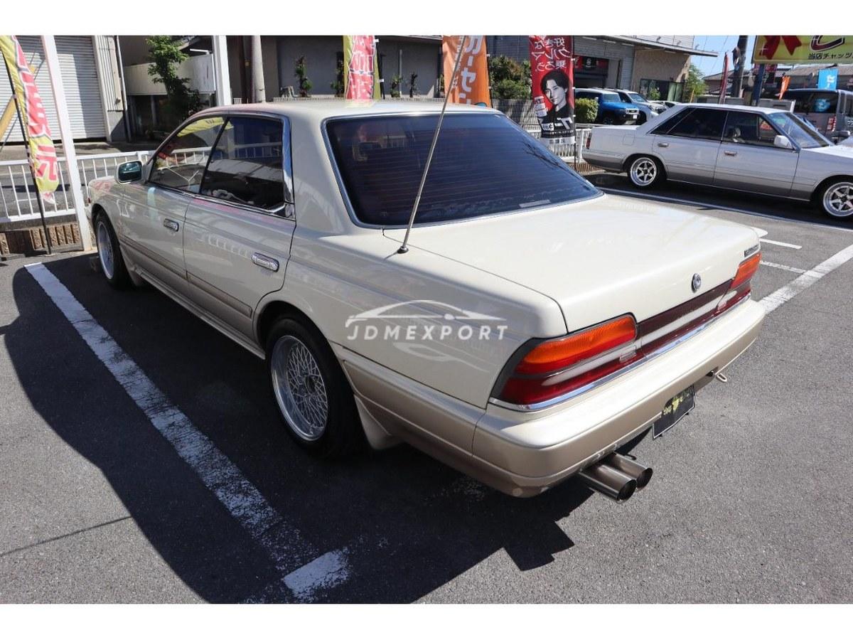 Nissan Laurel 1990 thumbnail 6