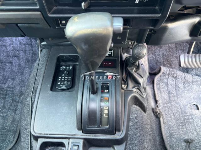 Toyota Land Cruiser 70 1999 thumbnail 14