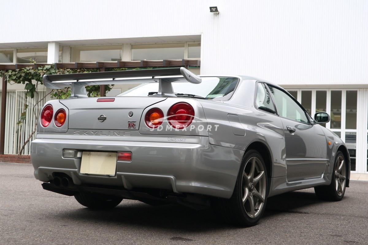 Nissan Skyline GT-R 1999 thumbnail 18