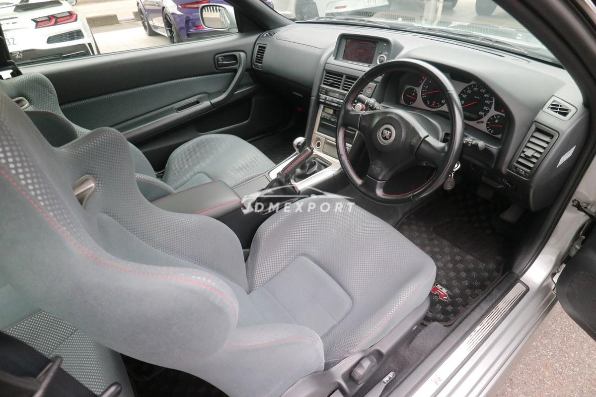 Nissan Skyline GT-R 1999 thumbnail 5