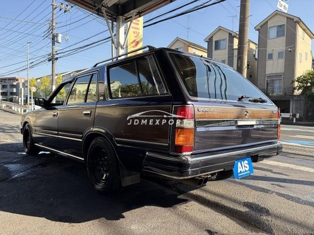 Nissan Gloria Wagon 1999 thumbnail 2