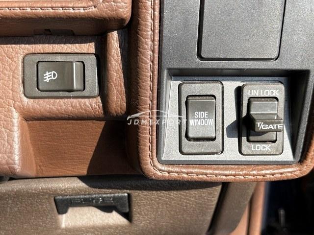 Nissan Gloria Wagon 1999 thumbnail 13
