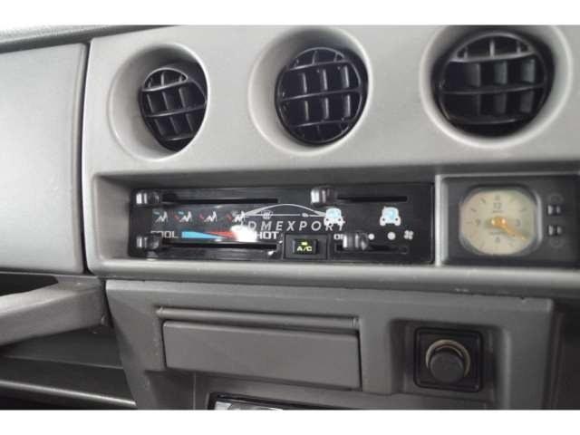 Suzuki Jimny 1998 thumbnail 10