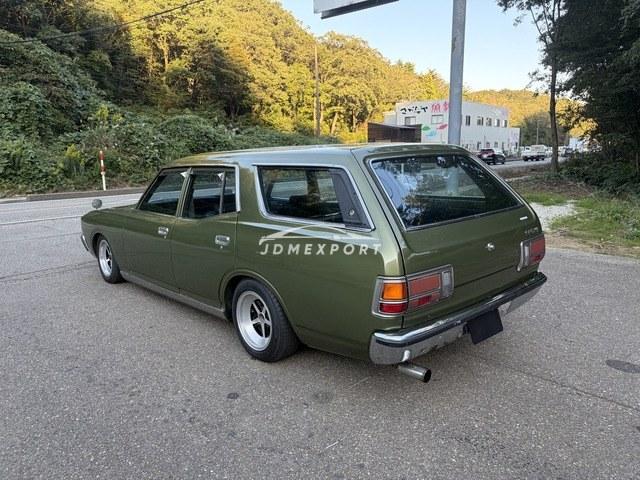 Nissan Gloria Van 1977 thumbnail 11