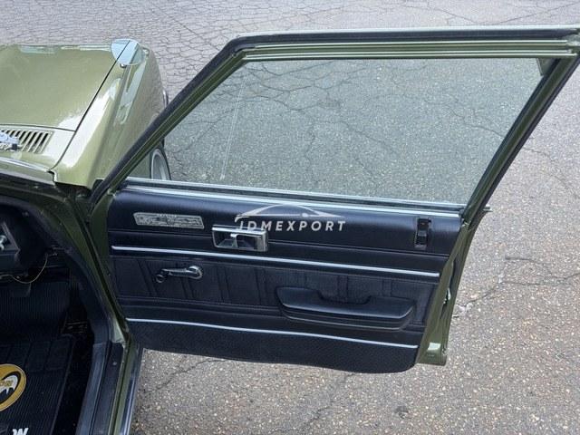 Nissan Gloria Van 1977 thumbnail 14