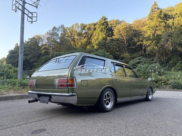 Nissan Gloria Van 1977 thumbnail 9