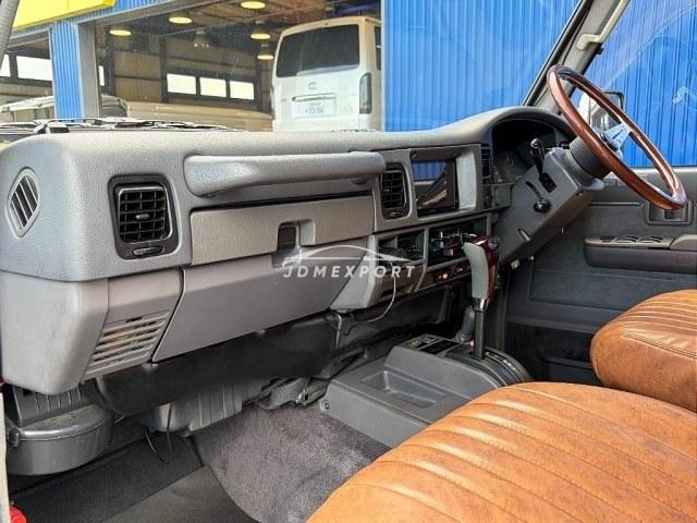 Toyota Land Cruiser Prado 1995 thumbnail 12