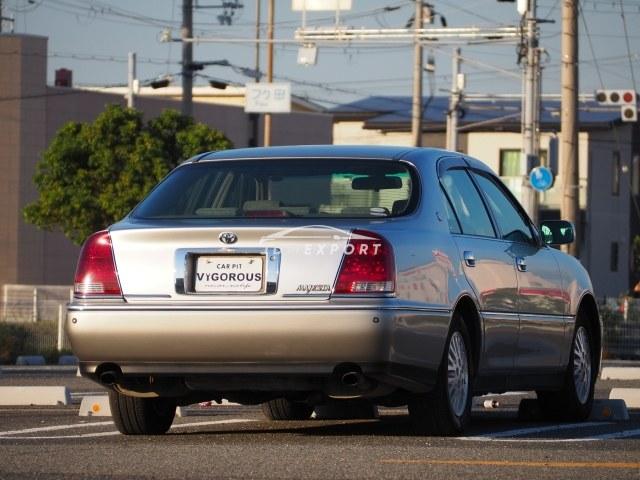 Toyota Crown Majesta 2001 thumbnail 13
