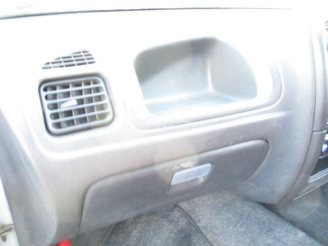 Suzuki Alto 2001 thumbnail 13