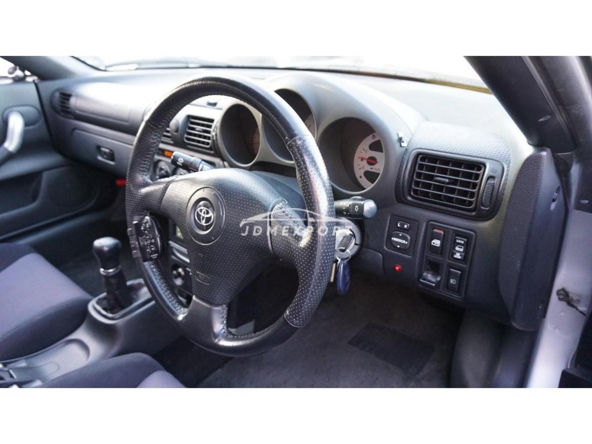Toyota MR-S 2001 thumbnail 19