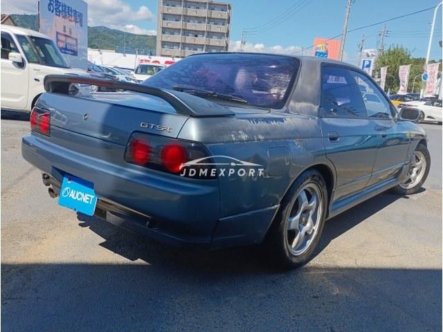 Nissan Skyline 1993 thumbnail 3