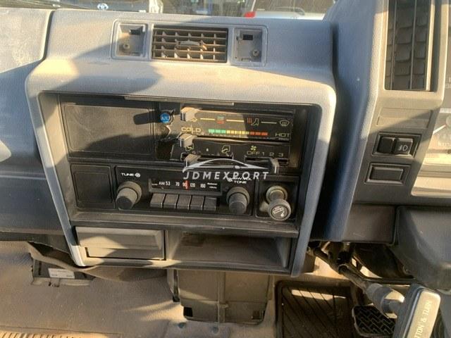 Isuzu Elf Truck 1991 thumbnail 10