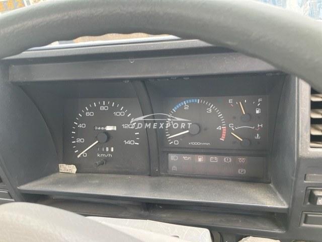 Isuzu Elf Truck 1991 thumbnail 8