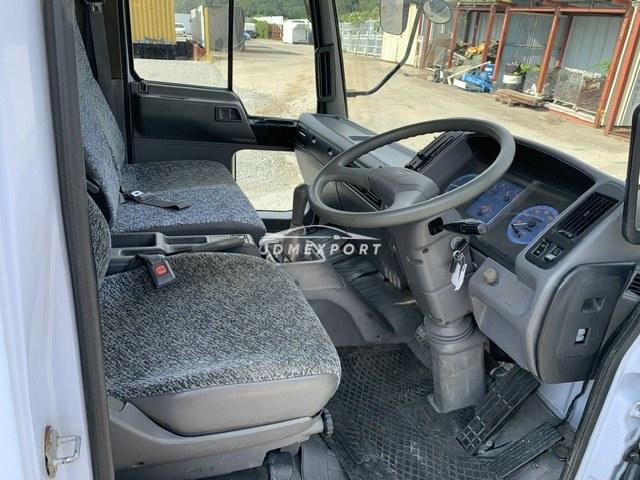 Hino Ranger 1996 thumbnail 26