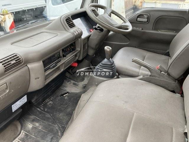 Isuzu Elf Truck 1996 thumbnail 9