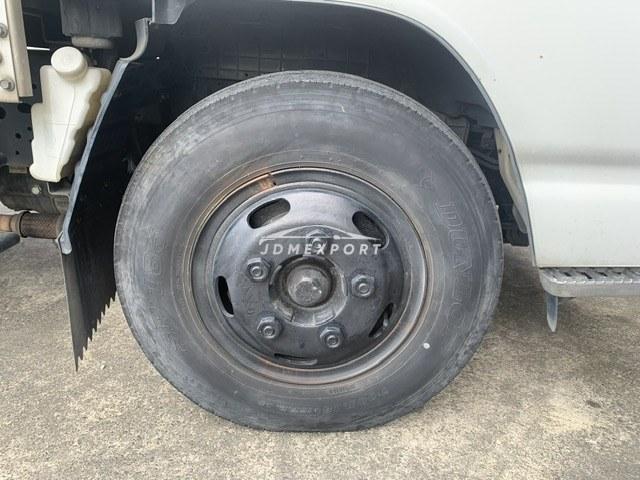 Isuzu Elf Truck 1996 thumbnail 27