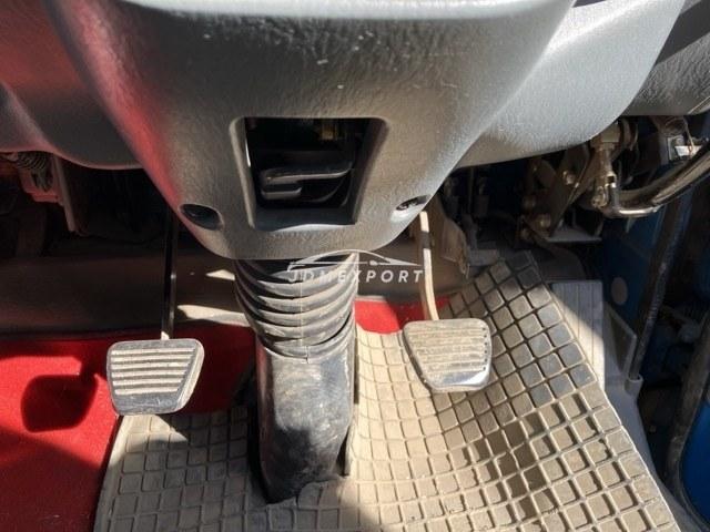 Mitsubishi Fuso Canter 2001 thumbnail 19