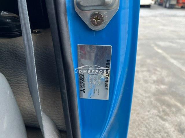 Mitsubishi Fuso Canter 2001 thumbnail 27
