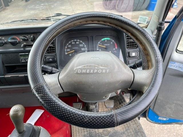 Mitsubishi Fuso Canter 2001 thumbnail 11
