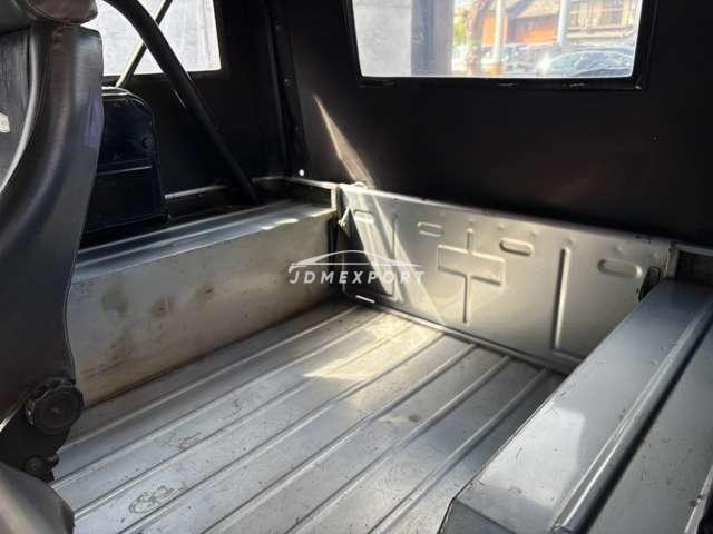 Mitsubishi Jeep 1997 thumbnail 19