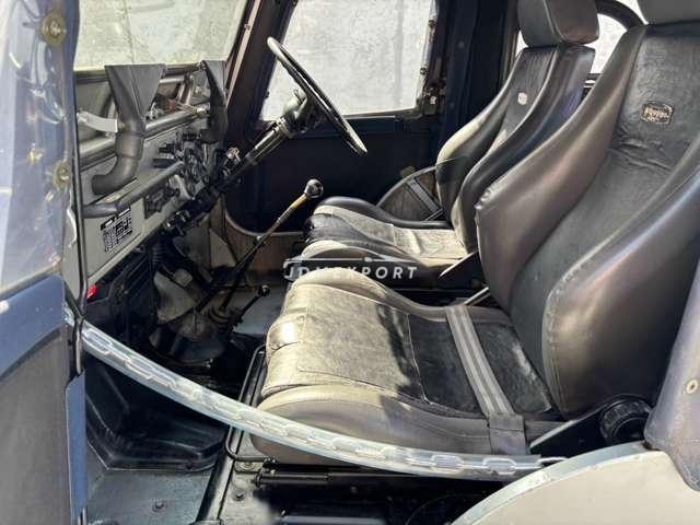 Mitsubishi Jeep 1997 thumbnail 17