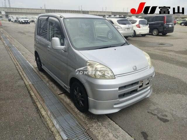 2001 Honda Life JB1