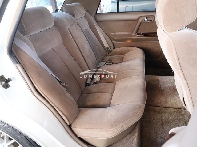 Nissan Cedric 1992 thumbnail 17